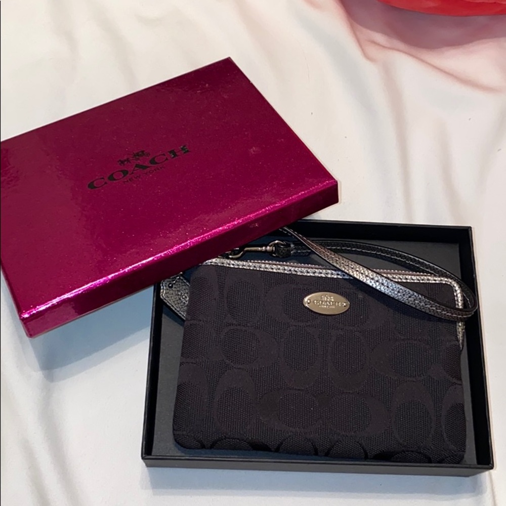 Coach: Black Logo Wristlet